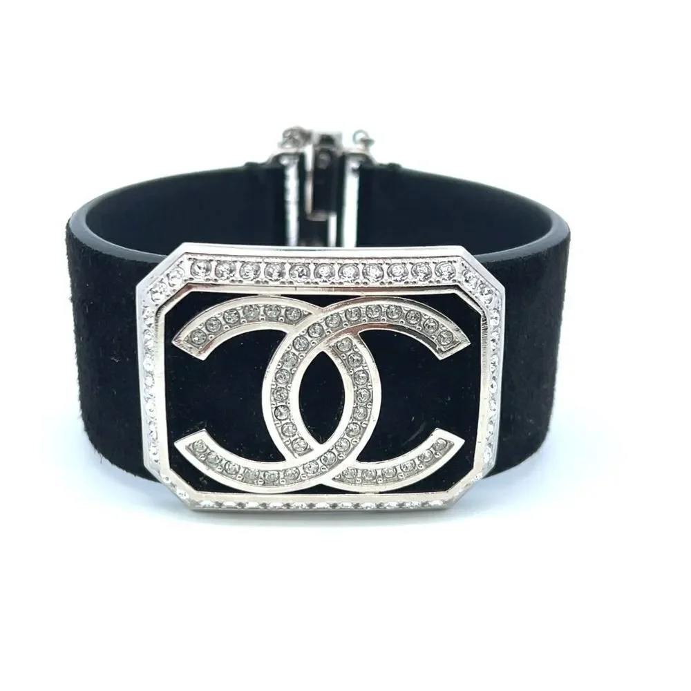 Chanel Interlocking Cc Logo Leather Cuff Bracelet